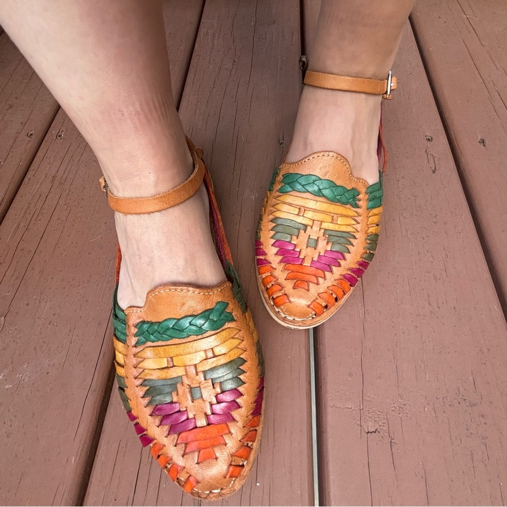 Retro Style Multi-color Handmade Senenos Huaraches Boho Chic | size 7.5